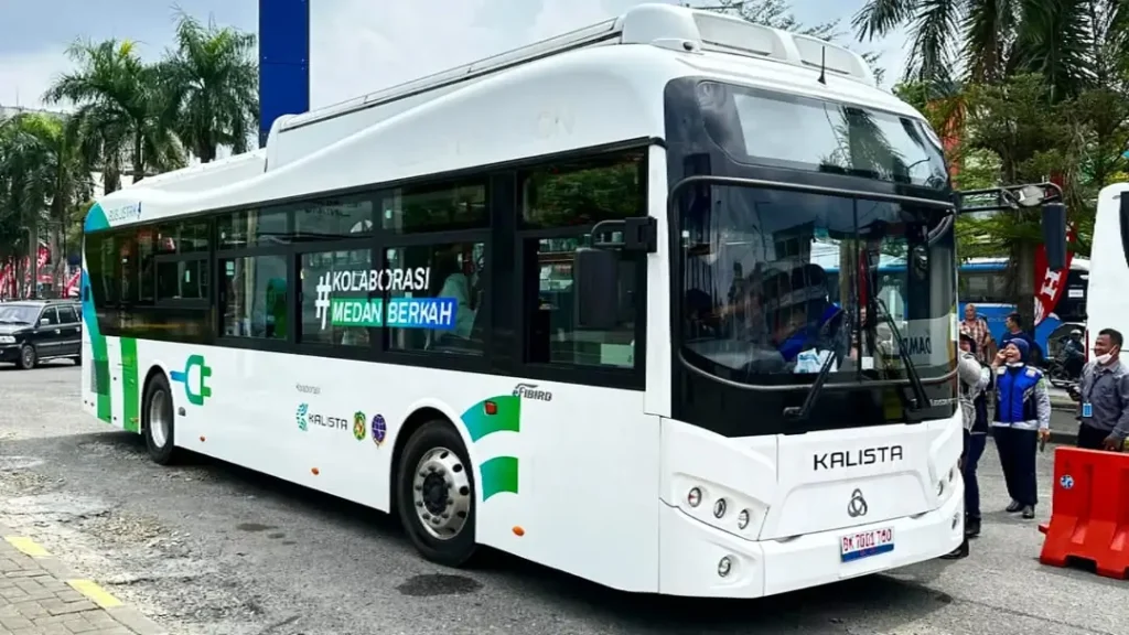 Fitur Bus Listrik Medan