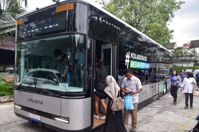 Penerapan Kartu Bus Listrik Medan