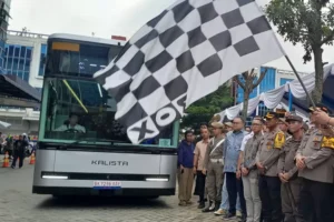 Bus Listrik Medan Berbayar