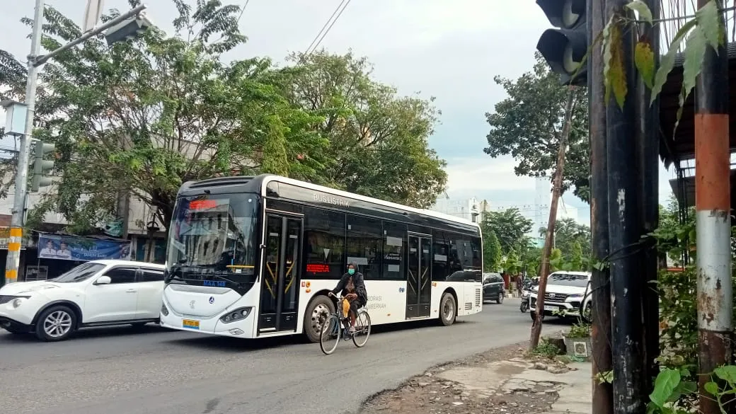 Pengalaman naik bus listrik Medan